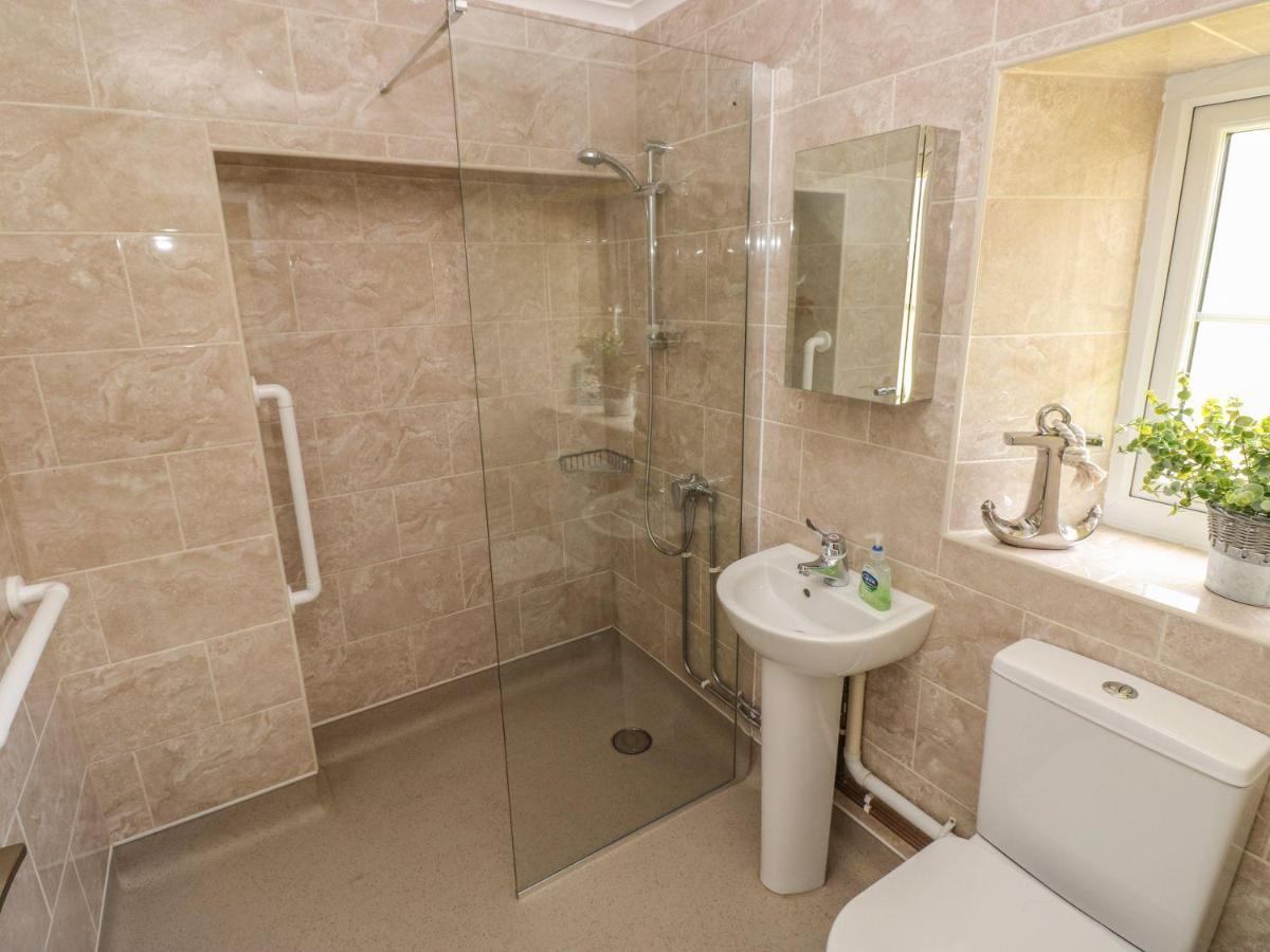 4 Honeyborough Farm Cottages Milford Haven Bagian luar foto